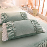 Cute 4-pc bedding set