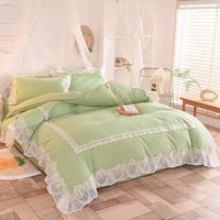 Cute 4-pc bedding set